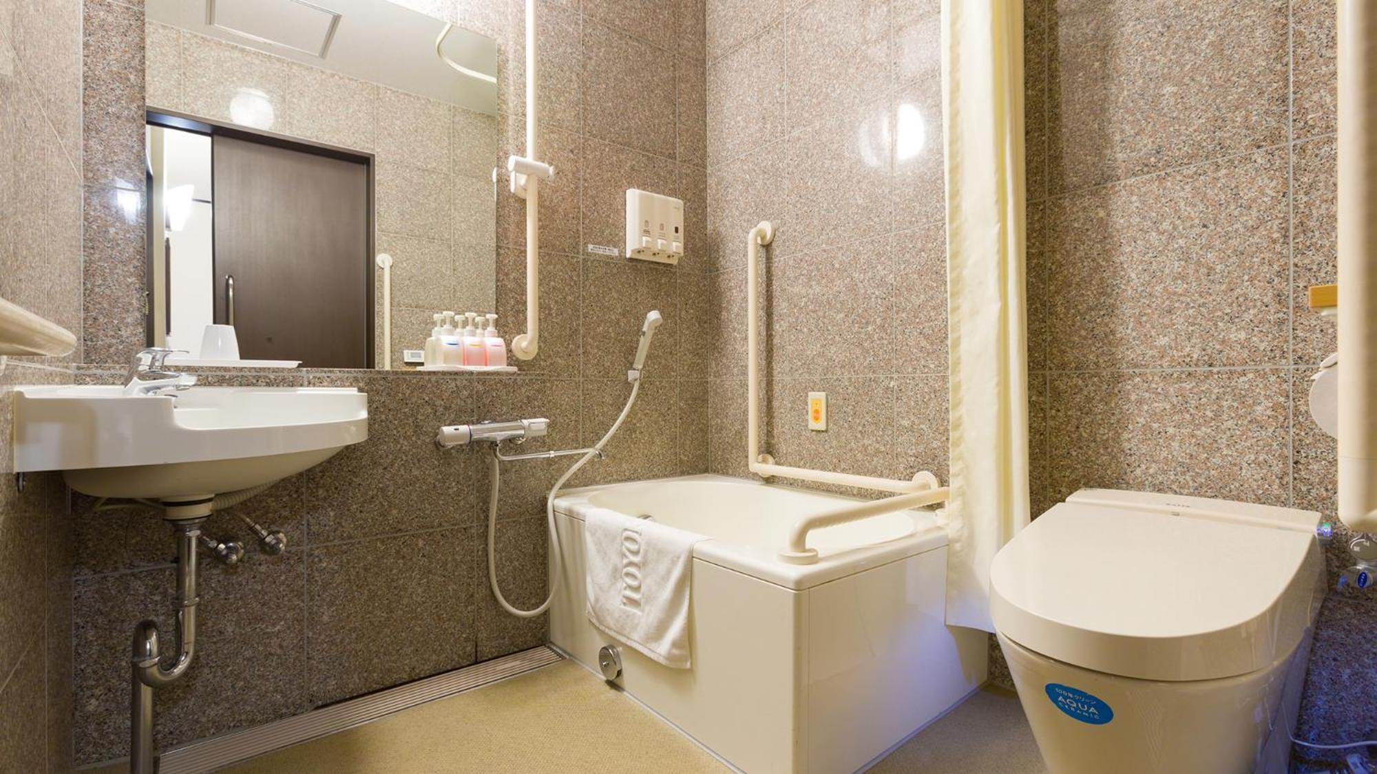 Toyoko Inn Tsu Eki Nishi Guchi Dış mekan fotoğraf
