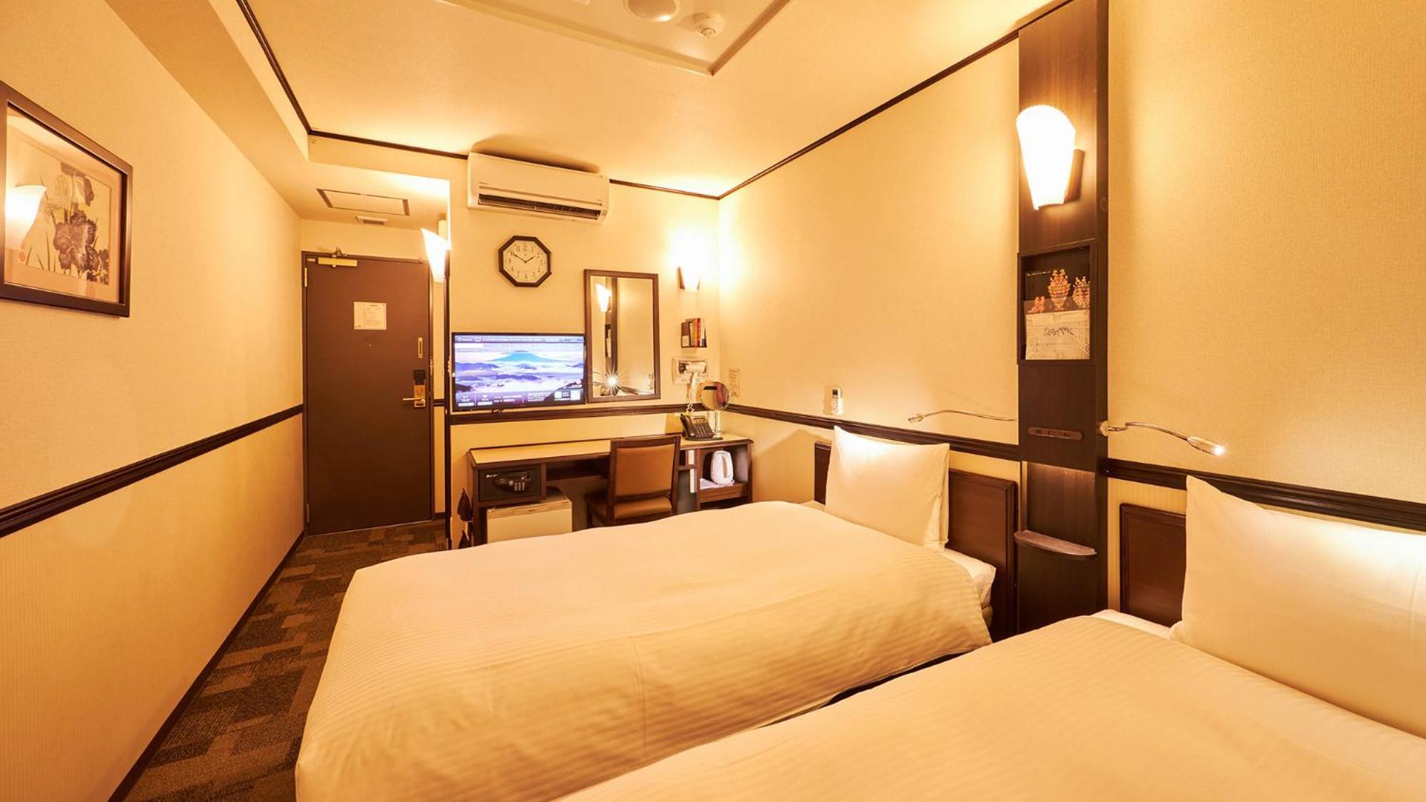 Toyoko Inn Tsu Eki Nishi Guchi Oda fotoğraf